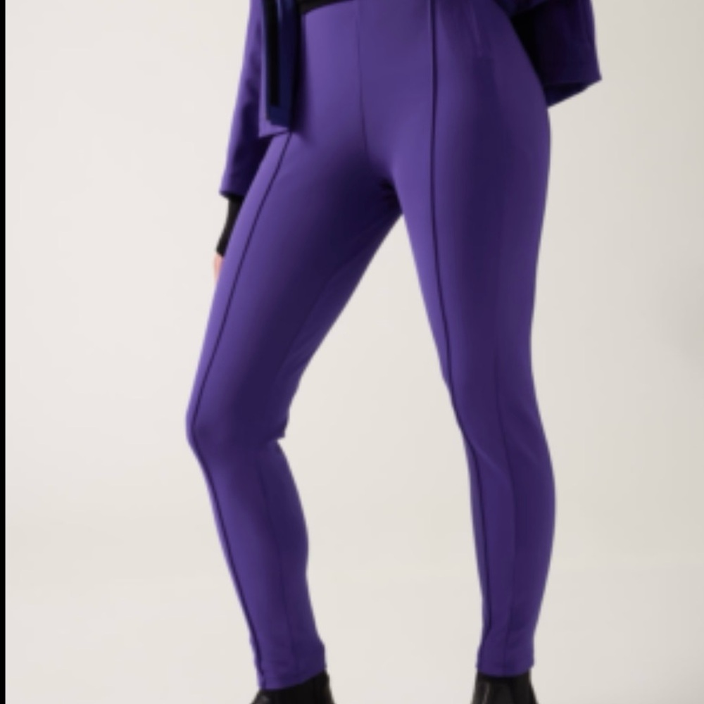 EUC Athleta Glacier Snow Skinny Fleece Strech waistband h2o repellent leggings 8